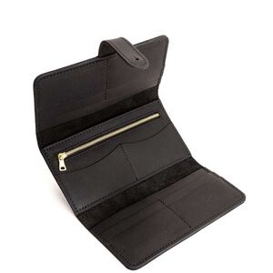 Portland Leather Trifold Wallet EUC